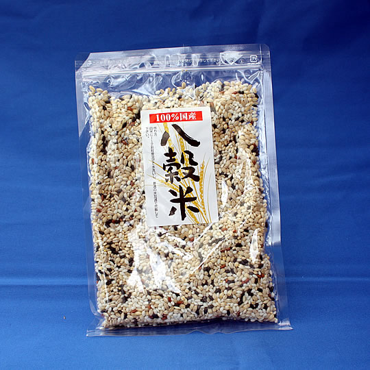 中華のおせち贈り物 雑穀ブレンドの国産八穀米です 在庫あり 即出荷可 お米に混ぜて炊くだけ 国産 八穀米 ３００ｇ×３０袋
