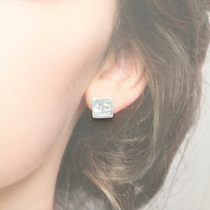 楽天市場】【ギフト品質】シャネル CHANEL スタッド ピアス クローバー 
