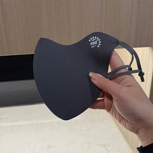 2025新発売 布マスク 大きめ uvカットマスク 接触冷感 冷感 5枚 布マスク 目尻保護 耳まで 耳紐調整可能 大きめなマスク 洗える UVマスク 冷たいマスク お洒落 おしゃれ オシャレ 鼻オープン 小