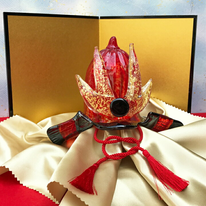 楽天市場】作家 国広育伸 ガラス製 出世兜（黒/赤） 金屏風セット付き 