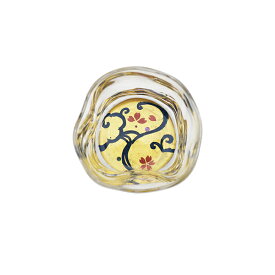 華正工房 華正蒔絵ガラス 光琳水(流水に桜) ひねり型 盃[ 杯 おちょこ お猪口 ぐい呑み ぐい飲み 酒器 かわいい 日本酒 熱燗 冷酒 食前酒 国産 日本製 加賀蒔絵 山中漆器 うるし 金沢金箔 黄金 誕生日 ]