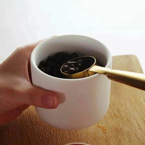  ۑe  LjX^[ ؊Wt S M L 3Zbg ی^ ۑe   e ۑe XgbJ[ Z~bN r ؖ t^t pbLt  R[q[ t |bg