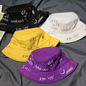 ロゴ　バケットハット　4色　帽子　ハット　カラフル　黒　ブラック　白　ホワイト　イエロー　紫　パープル　ダンス　衣装　ヒップホップ　HIPHOP　レディース　メンズ　ガールズ　大人　ストリート　個性的　奇抜　総柄　韓国　大きいサイズ　おしゃれ　ハート　深い　深め