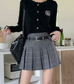 プリーツ　スカート　3色　キュロット　スカパン　チェック柄　シンプル　ハイウエスト　ミニスカ　ミニ　膝上　ひざ丈　ベルト　ボトムス　ダンス　衣装　ヒップホップ　HIPHOP　レディース　ガールズ　kpop　韓国　ストリート　個性的　奇抜　派手