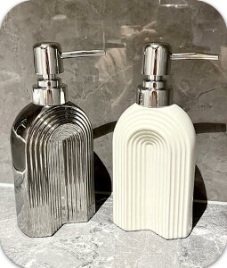 lߑւ@{g@z_[@2J[@؍@G݁@CeA@k@@ʏ@nh\[v@e@[@eʁ@\[v@|v@\[v{g@킢@KX 350ml