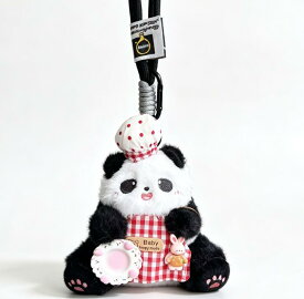 ふわふわパンダぬいぐるみチャーム 全3種類 エプロン・イチゴ・ヘッドホンデザイン カラビナ付き キーホルダー バッグチャーム レディース 可愛い雑貨 小物 プレゼント ギフト フード・フラワーモチーフ付き