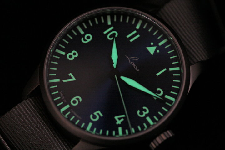 楽天市場】綺麗なブルーダイアル！ドイツ空軍採用のLaco ラコ 自動巻き  