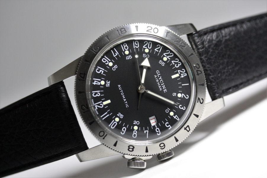 GLYCINE グリシン Airman40 No1 エアマン・ナンバーワン 24時間表示 自動巻き腕時計 ミリタリーウォッチ 腕時計  アメリカ空軍パイロット グライシン 24時間表示時計 復刻モデル | 加坪屋（かつぼや）