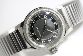 M.R.M.W. ヘリテージ タキシード・ダイアル クォーツ腕時計 モントルロロイ THE TUXEDO DIAL WATCH ブルズアイ ドレスウォッチ 復刻モデル 冠婚葬祭 アールデコ