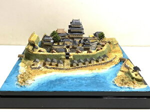 [�����i]�@���O��E���R��i�k�C�����O���j�@��C�푈�@�P�[�X�t���@�~�j�T�C�Y�@���{100����@���{�̏�@����@�W�I���}�@�͌^�@�v�����f���@��s�͌^