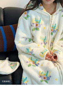 y~̂߃ACeWzyzH~   uPbg iCgEFA KE O ѕz  pW} ~   ѕz pW}