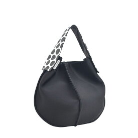 ［(WHBK)残りわずか］［Newリリース］【kawa-kawa公式】 ワンショルダーバッグ レディース 軽量 ナイロン 本革 上質 肩掛け 通勤 シンプル オールシーズン 水玉 黒 ブラック 白 ホワイト 日本製 ブランド 即日発送 カワカワ kawakawa wet