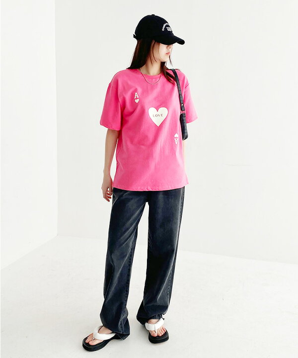 ハートプリントワイド裏毛Tシャツ レディース トップス カットソー Tシャツ プルオーバー 夏 半袖 5分袖 五分袖 クルーネック Uネック ラウンドネック 丸首 ロング丈 お出かけ デイリー 着回し ハート JOKnet ハート ピンク 可愛い 白T カジュアル プリント シンプル