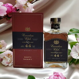 カナディアンクラブ 44年 クロニカル 750ml 45度 箱付 カナディアンウイスキー Canadian Club Chronicles 44 Year Old Whisky Canada Issue no4 カナディアン クラブ カナダ産 kawahc ※おひとり様1ヶ月に1本限り