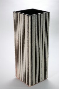 yP zCLCP@iMyĂEEP E~JEցE[EaEE{j