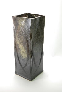 yP zqςЂ˂P@iMyĂEEP E~JEցE[EaEE{j