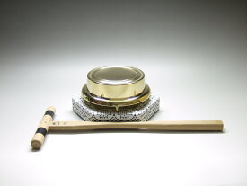 【全品ポイントアップ!】 仏具 『鉦吾セット 3.5寸』鉦吾直径 10.8cm 仏壇 鐘 鉦 しょうご かね カネ 支木 タタミ 祭壇 法要 セット 仏具セット 仏壇用 鉦鼓 鉦鈷 伏鉦 叩鉦 敲鉦 鉦しょうこ かね ふせがね たたきがね 寺院 御詠歌