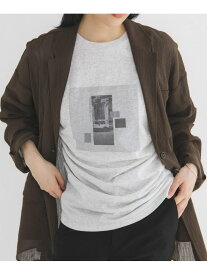 ドレーププリントTEE KBF ケービーエフ トップス カットソー・Tシャツ グレー ホワイト【送料無料】[Rakuten Fashion]