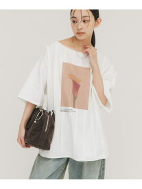 ピンタックフォトプリントTEE KBF ケービーエフ トップス カットソー・Tシャツ ホワイト ネイビー イエロー【送料無料】[Rakuten Fashion]