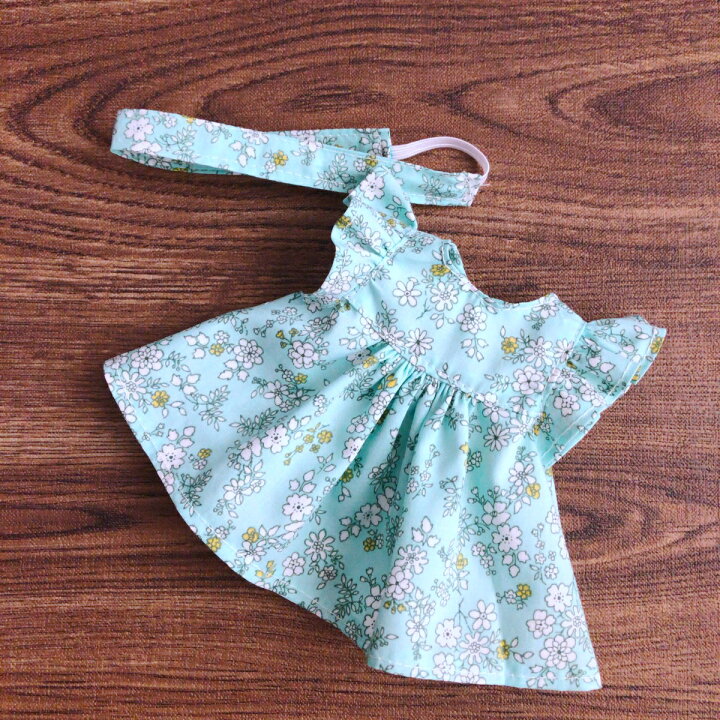 楽天市場 ドール服 型紙 フリルワンピース ヘアバンド 26cmドール 30cmドール ソランちゃん サイズ ぽぽちゃん サイズ 人形 作り方 カラー解説 かわいい 夏服 フリル けーことん Fw お人形服の型紙屋さん Kcoton