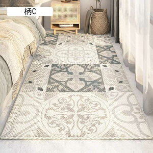 カーペット ラグマット 北欧風 幾何 手触り 滑り止め付 折り畳み 冷房 床暖房対応 軽量設計 超高密度マイクロファイバー ベッドサイド 防音 防ダニ 洗える 寝室マット モダン シンプル INS 絨