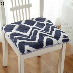 2点・4点セット ざぶとん 座布団 椅子のクッション 厚手 車用 正方形 40cm 50cm 花柄 総柄 無地 簡約 ふわふわ 抱き枕 厚い ソフト 洗濯可能 装飾枕 四季通用 多機能 自宅 通勤 通学