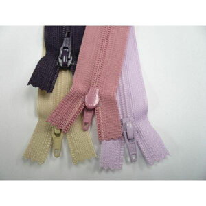 YKKt@Xi[ tbgjbg 25FK 20cm~߁y2z