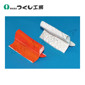 つくし工房　6025-J　マーカーオメガ（路面設置反射マーカー　裏面粘着テープ付）オレンジ　W90×D50×H30　ポリオレフィン