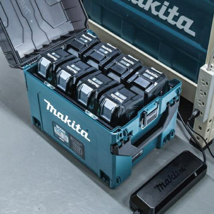 楽天市場】マキタ電動工具 40Vmax多口充電ケース【8口充電】 BCC01 A 