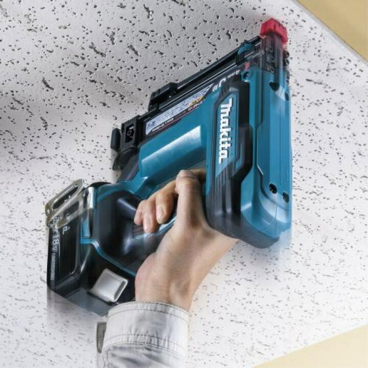 楽天市場】マキタ電動工具 18V充電式タッカー【J線/10mm幅】 ST121DZK 