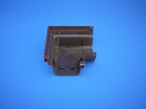 ハイ角外曲り 新茶 KB5431 N3.5 | 住宅用雨どい 住宅用雨樋 雨どい金具 雨樋金具 軒樋 雨水 雨どい用品 部品 修理 取り替え 取り付け リフォーム 建築資材 メーカー 建材商人 建材 diy エクステ