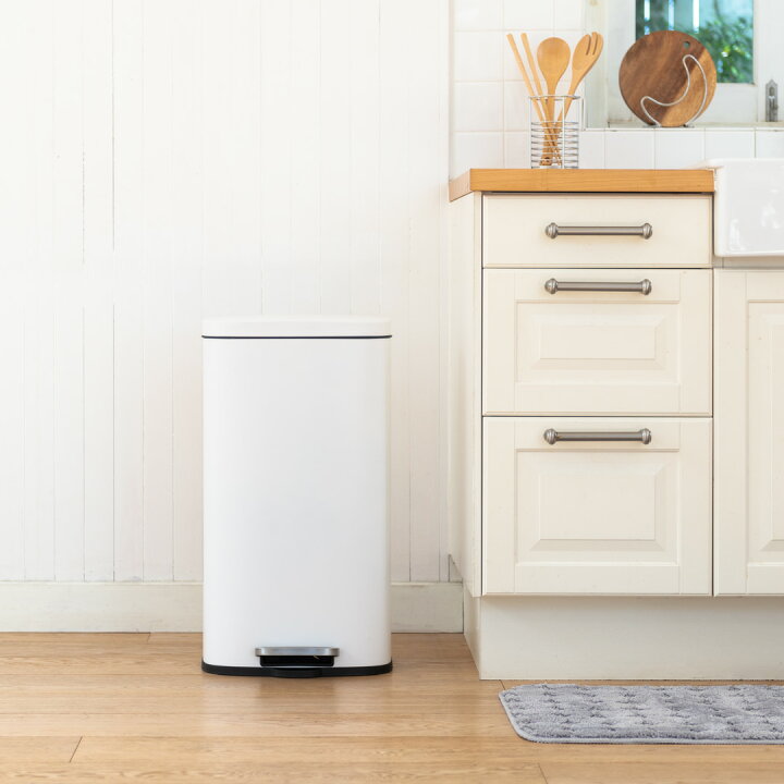 楽天市場 Keyuca公式店 ケユカ Kant ダストボックスii 30l ゴミ箱 ペダル式 ごみ箱 ふた付き 大型 大きいサイズ おしゃれ シンプル ごみばこ ペダル ペダル式ゴミ箱 キッチン 蓋つき 蓋付き ふたつき キッチンごみ箱 キッチンゴミ箱 蓋つきゴミ箱 送料込 Keyuca 楽天市場 Keyuca公式店 ケユカ Kant ダストボックスii 30l ゴミ箱 ペダル式 ごみ箱 ふた付き 大型 大きいサイズ おしゃれ シンプル ごみばこ ペダル ペダル式ゴミ箱 キッチン 蓋つき 蓋付き ふたつき キッチンごみ箱 キッチンゴミ箱 蓋つきゴミ箱 送料込 Keyuca