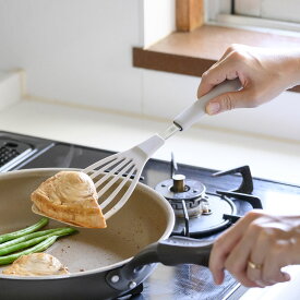 【KEYUCA公式店】ケユカ Ponon ナイロンバタービーター [日本製 国産 キッチンツール 調理器具 食洗器対応 フライ返し キッチン用品 通販]【グッドプライス】