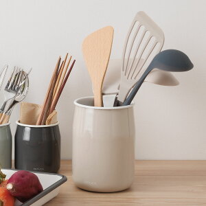 yKEYUCAXzPJ z[[Lb`c[X^h x[W [Lb`pi Jg[X^h  Xv[ tH[N  []