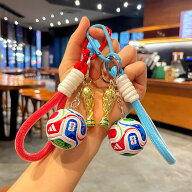 【14種類・記念価格 50%OFF】2026大人気 サッカー キーホルダー 日本・アメリカ・カナダ・メキシコ W杯 …