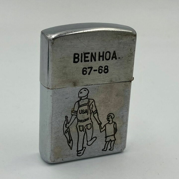 ベトナムZIPPO】本物 1967年製ベトナムジッポー「兵士と子供」 【公式 
