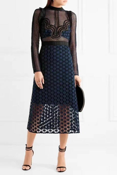 楽天市場】【Rakuten Fashion THE SALE 10%OFF】Self-Portrait 