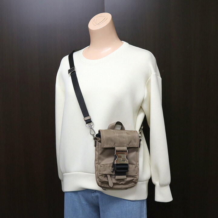 楽天市場】【FENDI】フェンディ フェンディネス ボディバッグ ベージュ  