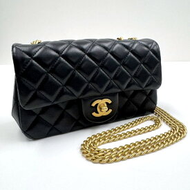 【CHANEL】シャネル マトラッセ チェーンショルダー20 カメリア ラムスキン ブラック×アンティークゴールド金具 AS4041【中古】【代金引換不可】/br6309br