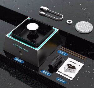 灰皿 脱臭機 充電式空気清浄機 スモークレス灰皿 マイナスイオン発生器 軽量 フィルター 1200mAH大容量 USB充電式 ケーブル付き 煙を吸い込み 車用灰皿 取り外し可能 車灰皿 蓋付き LEDライト