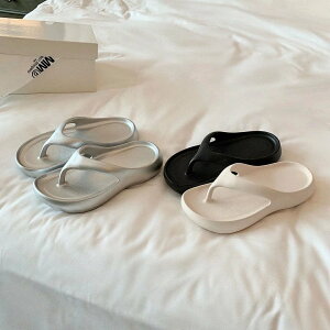 EVA厚底 サンダル レディース 厚底ビーチサンダル ビーサン きれいめ トング レジャー 軽量 疲れない 歩きやすい オシャレ 4cmヒール 滑り止め カジュアルシューズ トングサンダル 黒 シルバ