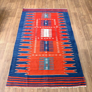 gR̎DLER210×117cmThDbNƂ̃`[t