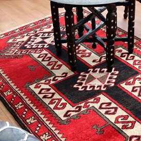 【15%OFFクーポン対象品】トルコ絨毯 オールドカーペット175×98cm幾何学モチーフ レッド