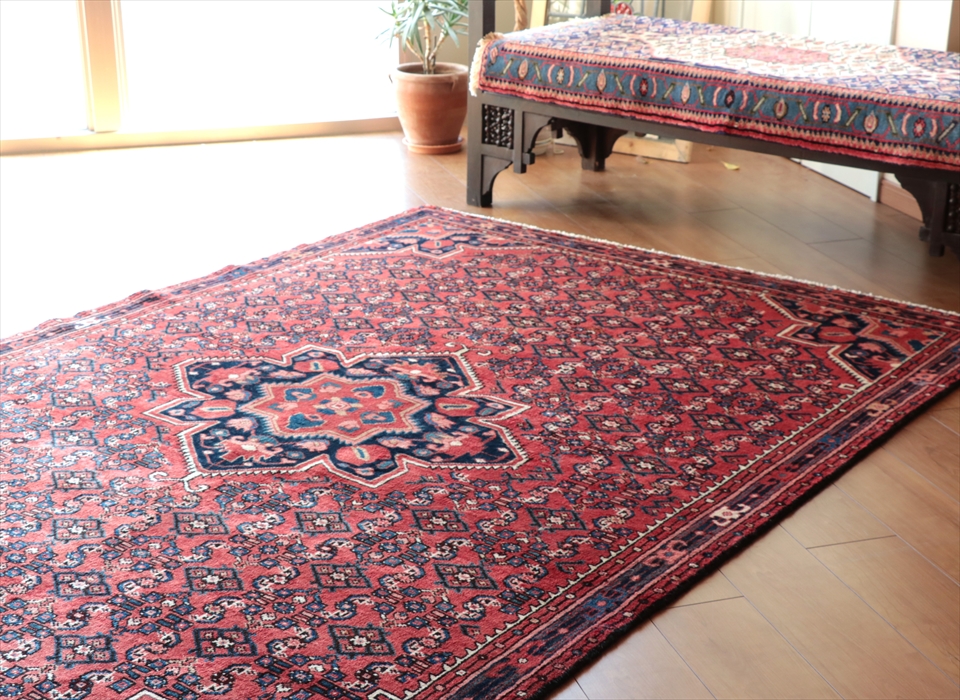 楽天市場】部族絨毯 トライバルラグ223×150cm ハマダン イラン西部 