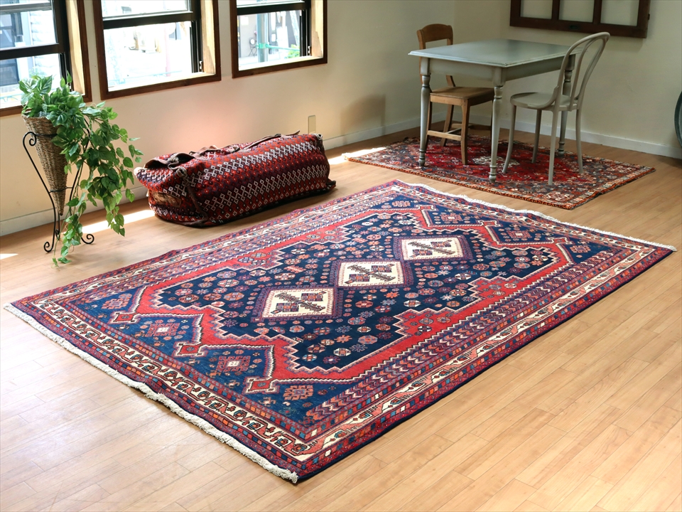 楽天市場】手織り絨毯 アフシャール244×170cmイラン南部シルジャン