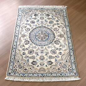 ペルシャ絨毯 ナイン135×89cmNain 9La