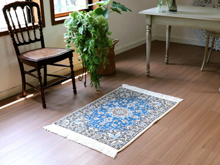 楽天市場】ペルシャ絨毯 ナイン産 9L 91×64cmブルーのメダリオン 玄関  