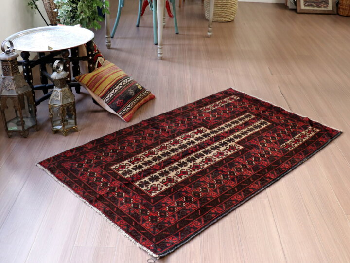 楽天市場】手織りラグ トライバルラグ バルーチ 139×84cm 【OUTLET 