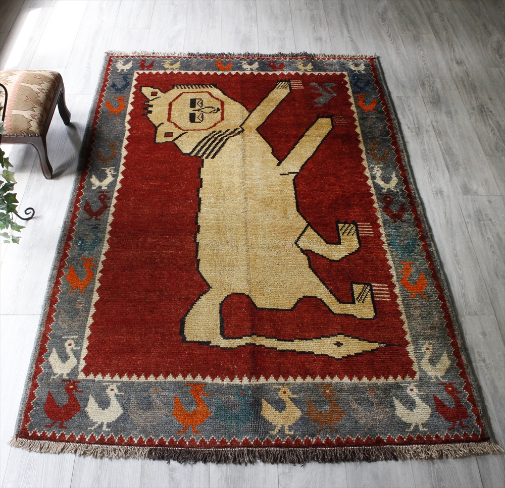 オールドエリアラグ / ペルシャ 絨毯 カシュカイ族 ギャッベ 195×130cm白いライオン | ガラタバザール（キリム＆ラグ）