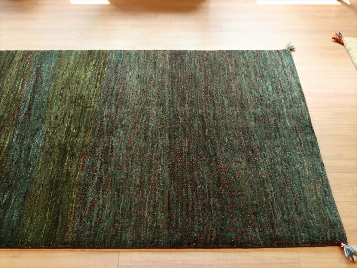 楽天市場】ギャッベ イラン産手織りラグ 186×125cm 深いグリーンの 